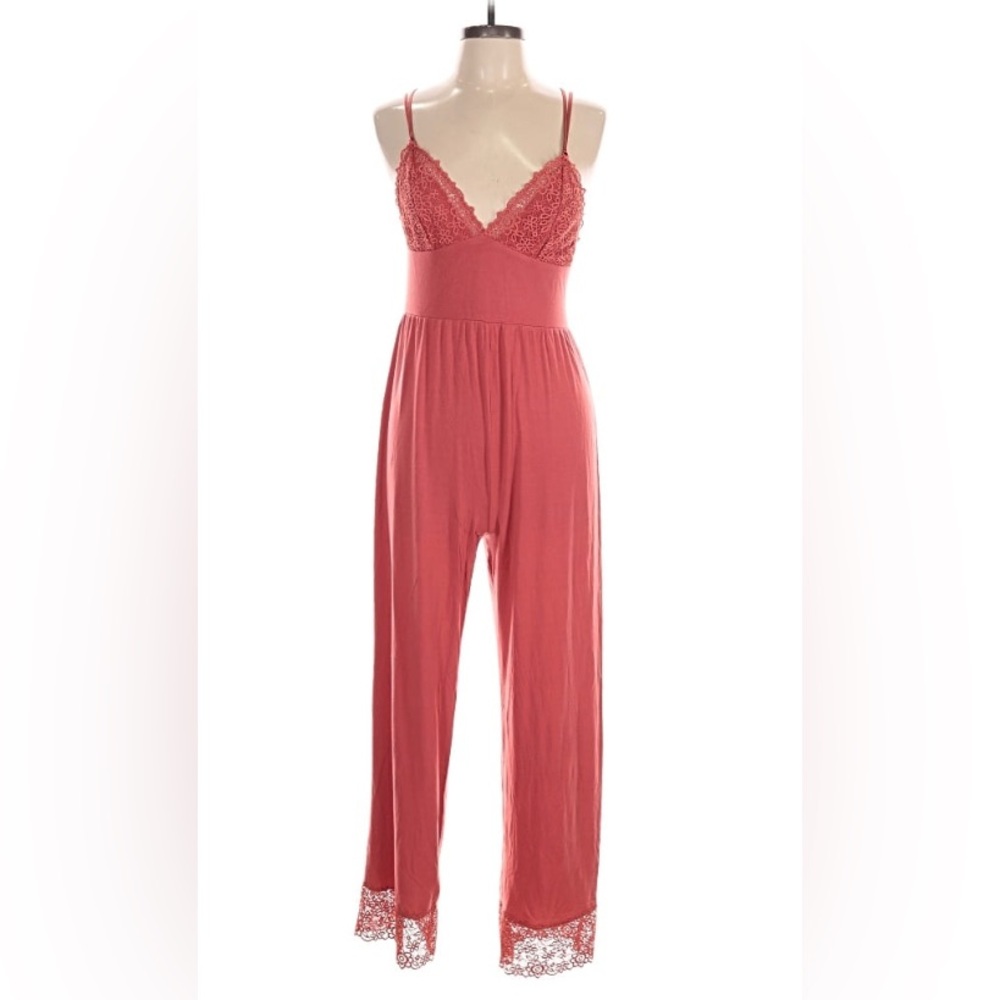 Victoria's Secret Scarlet Lace Apparel